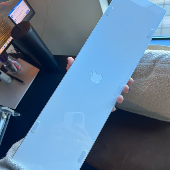 Apple Magic Keyboard - BRAND NEW - Picture 9 of 11